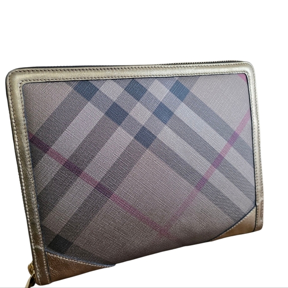 Burberry Meatllic Bronze Gold Check Iconic Tablet/Ipad Case Plaid - Picture 7 of 17